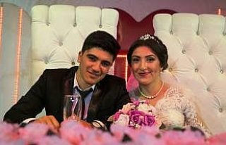 Yetiştirme yurdunda tanışıp evlendiler