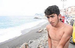 Kuzenini kurtarmaya çalışırken akıntıya kapıldı