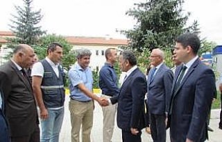 Vali Kaymak'tan Kavak'a ziyaret