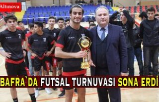 Bafra'daki futsal turnuvası sona erdi
