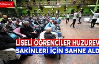 LİSELİ ÖĞRENCİLER HUZUREVİ SAKİNLERİ İÇİN...