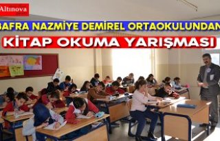 Nazmiye Demirel Ortaokulunda kitap okuma yarışması