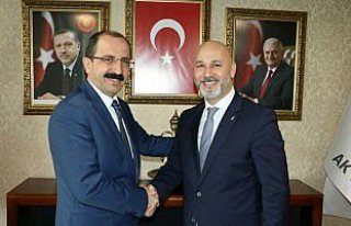 AK Parti Samsun İl Başkanlığında devir teslim...