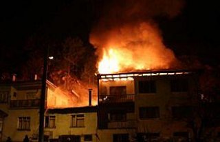 Mudurnu'da ev yangını