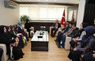 Vali Doğanay'ın öğrencileri kabulü