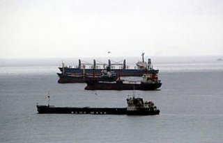 Karadeniz'de kötü hava koşulları etkili oluyor