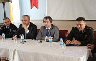 Suluova Güvenlik Muhtarlar ve Halk Toplantısı yapıldı