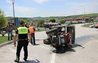 Havza'da tır ile traktör çarpıştı: 1 yaralı