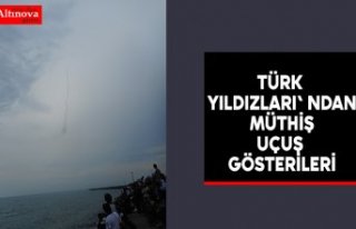 TÜRK YILDIZLARI' NDAN MÜTHİŞ UÇUŞ GÖSTERİLERİ