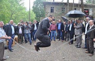 Vali halat çekti, kaymakam ip atladı