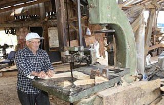 Yarım asırdır ahşap tekne yapıyor