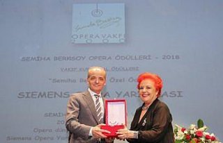Semiha Berksoy Özel Ödülü Siemens'in