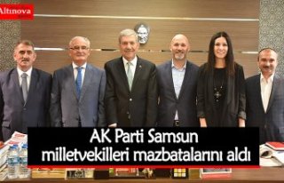 AK Parti Samsun milletvekilleri mazbatalarını aldı