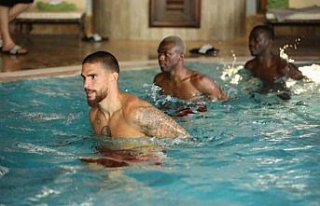 Sivasspor havuzda çalıştı