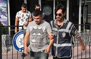 Ambulansı engelleyen drifte gözaltı