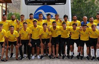 Bayburt İl Özel İdarespor, kamp için Erzurum'a...