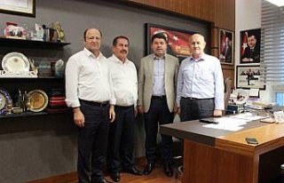 Belediye başkanları milletvekili Tunç'u ziyaret...