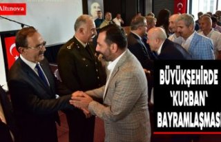 Büyükşehirde 'Kurban' Bayramlaşması