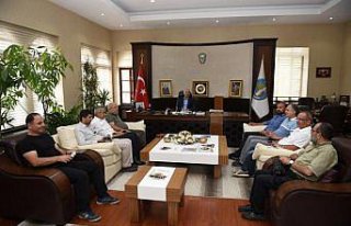 Gazetecilerden Başkan Gül'e ziyaret