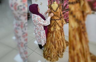 Gelinlik tasarımında pestil kullandı