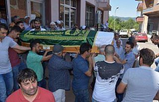 Irmağa düşen çocuğun hayatını kaybetmesi