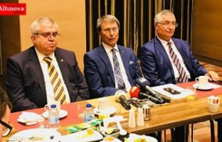 İYİ Parti'nin üç kurucu üyesi istifa etti