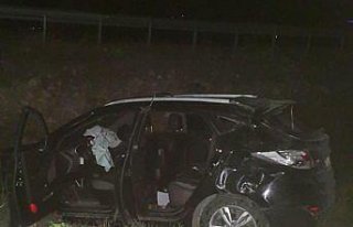 Tokat'ta otomobil şarampole devrildi: 1 ölü, 3...