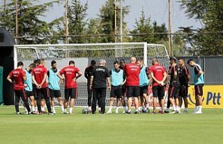 A Milli Futbol Takımı'nda İsveç maçı hazırlıkları...