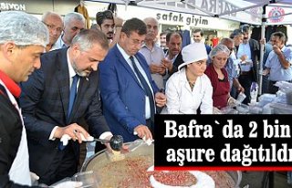 Bafra`da  2 bin aşure dağıtıldı