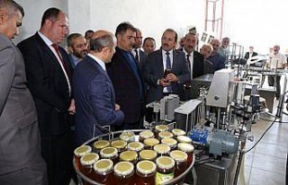 Bayburtlu arıcı dolum ve paketleme tesisine kavuştu