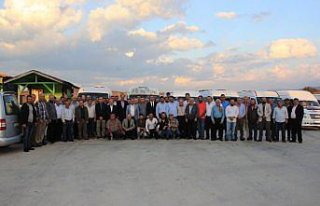 Servis sürücüleri bir araya geldi