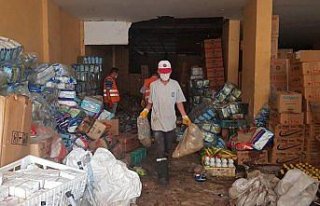 Son kullanım tarihi geçmiş 700 kilogram makarna...