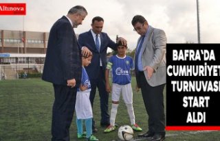 BAFRA`DA CUMHURİYET TURNUVASI START ALDI