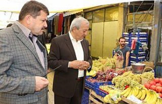 Başkan Semerci ilçe pazarını denetledi