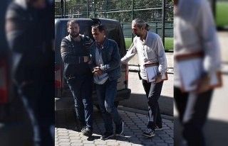 GÜNCELLEME - Tartıştığı oğlunu tabancayla öldürdü