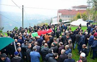 Askerdeyken lösemi teşhisi konulan genç hayatını...