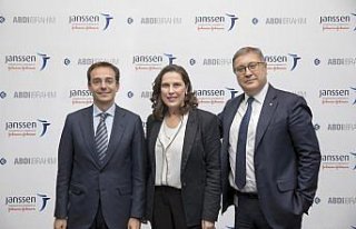 Janssen, Abdi İbrahim ile güçlerini birleştirdi