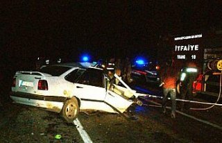 Samsun'da tır ile otomobil çarpıştı: 2 ölü...