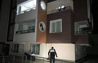 Yakalanmamak için balkondan atlayan asker kaçağı...