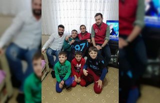 Yusuf Yazıcı, engelli çocuk ve gençlerle buluştu
