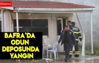 Bafra`da odun deposunda yangın