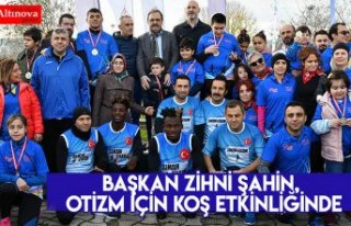 Başkan Zihni Şahin, Otizm İçin Koş etkinliğinde