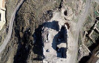 Bayburt Kalesi'nin tarihine ilişkin yeni bulgular...