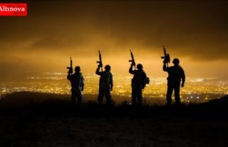 En uzun gecede eller tetikte