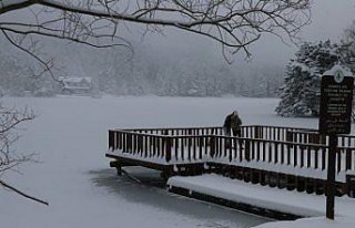 Gölcük Gölü buz tuttu