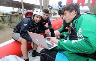 Raftingciler AA fotoğraflarını oyladı