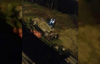 Sinop'ta otomobil devrildi: 1 ölü, 1 yaralı
