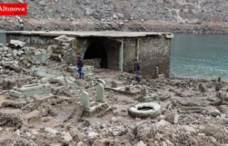 Yıllar önce sular altında kalan köyleri ortaya...