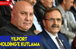 YILPORT HOLDİNG'e kutlama