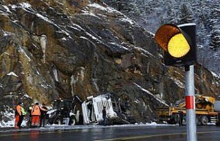 Zigana Dağı'nda kar yağışı